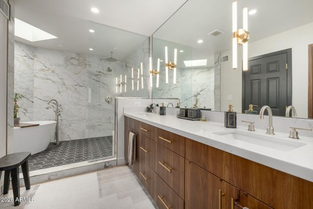 5812 N 12TH Street 34, Phoenix, AZ 85014