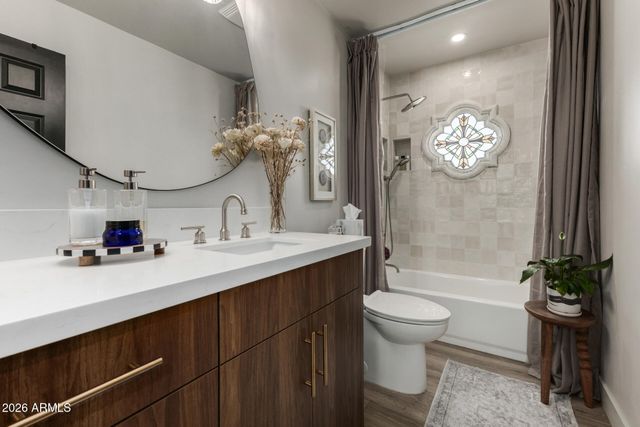 5812 N 12TH Street 34, Phoenix, AZ 85014