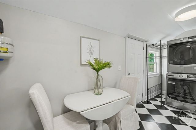 1124 E 37th Street, Savannah, GA 31404