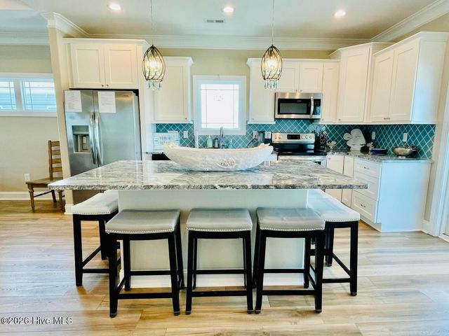 206 Goldsboro Drive, Sneads Ferry, NC 28460