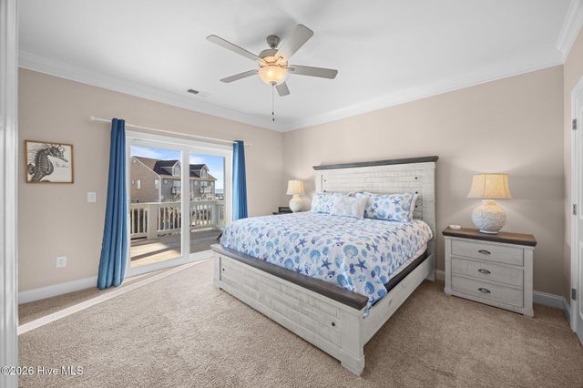 206 Goldsboro Drive, Sneads Ferry, NC 28460