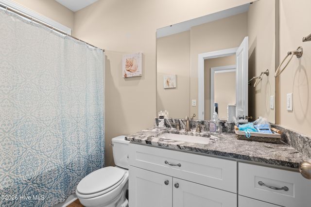 206 Goldsboro Drive, Sneads Ferry, NC 28460