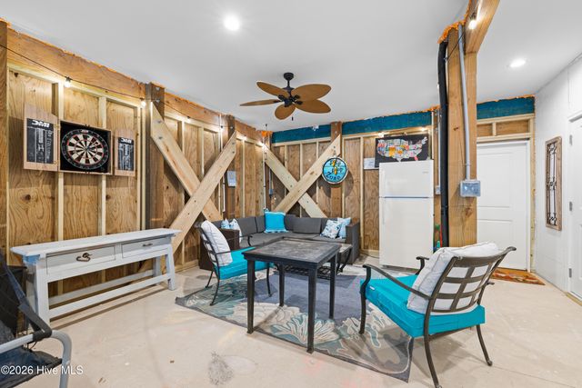 206 Goldsboro Drive, Sneads Ferry, NC 28460