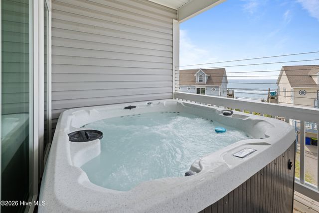 206 Goldsboro Drive, Sneads Ferry, NC 28460