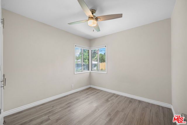 8914 Canby Avenue, Los Angeles, CA 91325