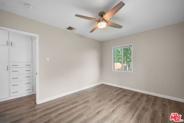 8914 Canby Avenue, Los Angeles, CA 91325