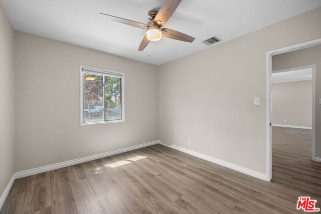 8914 Canby Avenue, Los Angeles, CA 91325