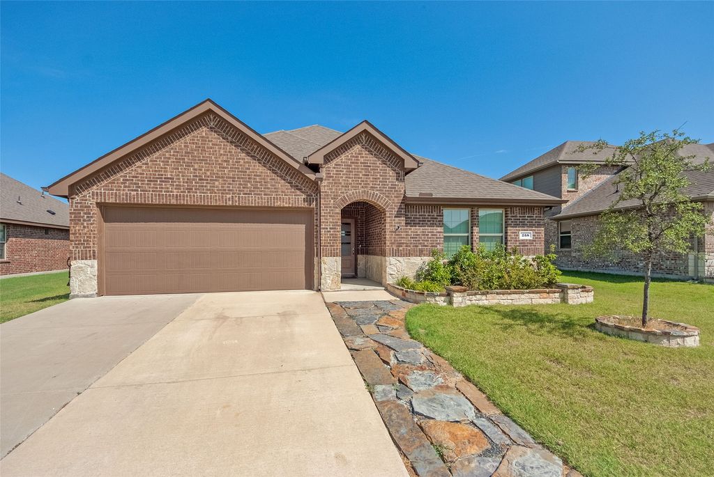 238 Virginia Court, Fate, TX 75189