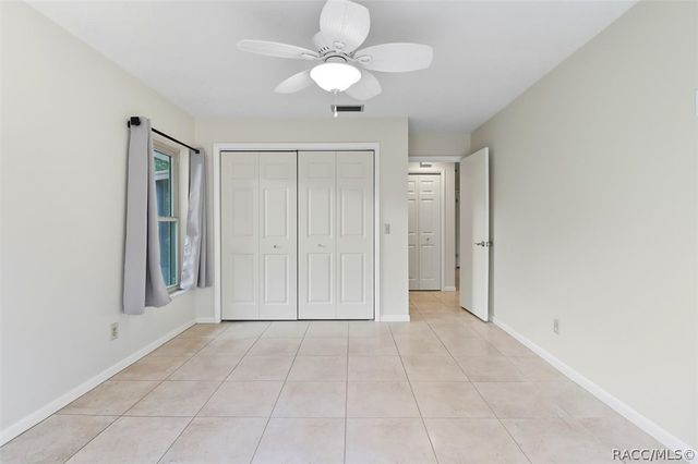 25 Jamaica Street, Homosassa, FL 34446