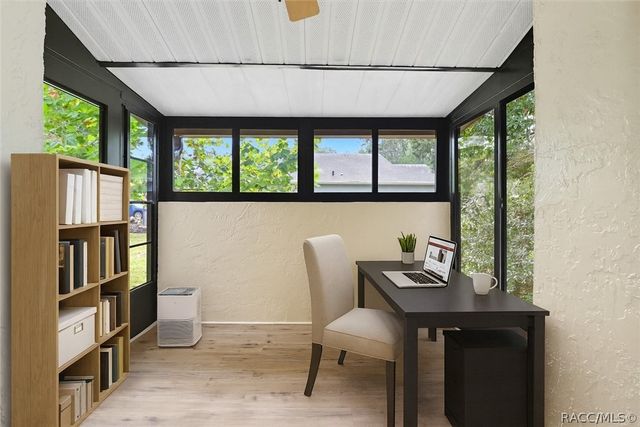 25 Jamaica Street, Homosassa, FL 34446