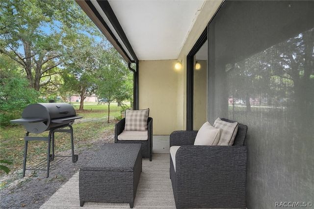 25 Jamaica Street, Homosassa, FL 34446