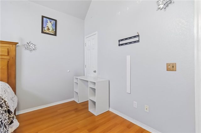 214 Center Drive, Lowell, AR 72745