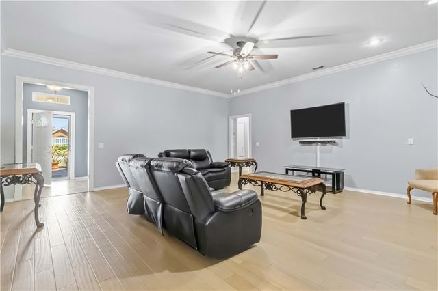 214 Center Drive, Lowell, AR 72745