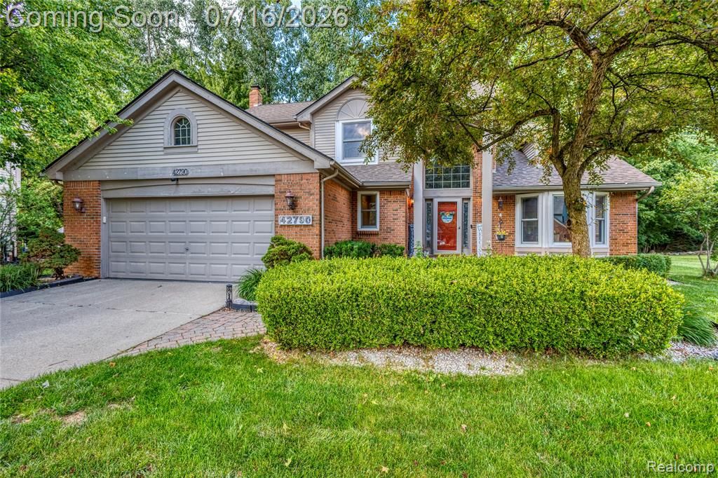 42790 Ledgeview Drive, Novi, MI 48377