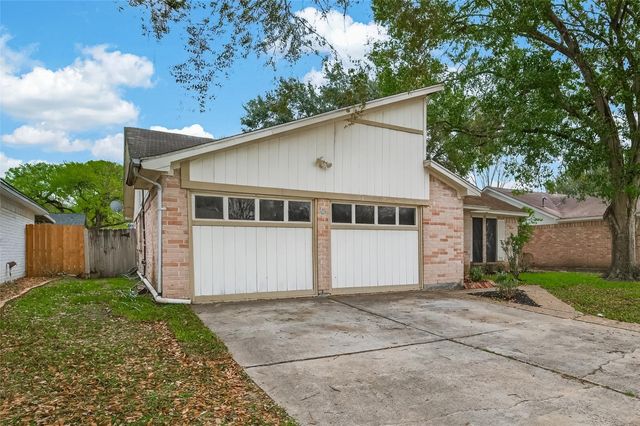 7515 Londres Drive, Houston, TX 77083