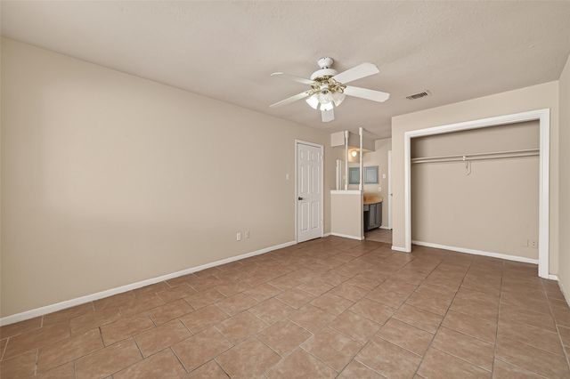 7515 Londres Drive, Houston, TX 77083