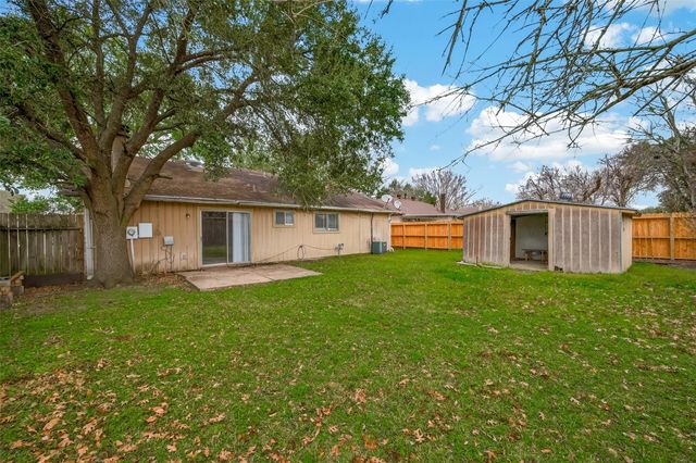 7515 Londres Drive, Houston, TX 77083