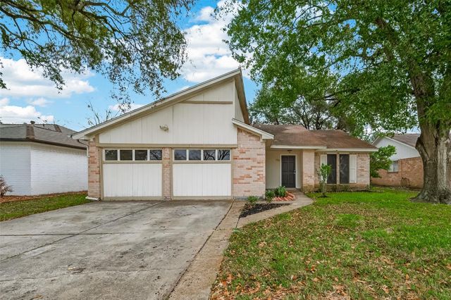 7515 Londres Drive, Houston, TX 77083