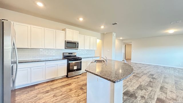 4907 Unakite Way, San Antonio, TX 78253