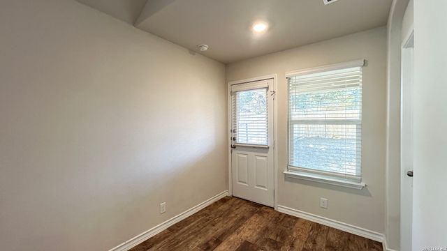 4907 Unakite Way, San Antonio, TX 78253