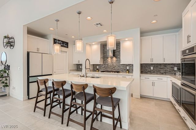 130 West Fairway Road, Henderson, NV 89015