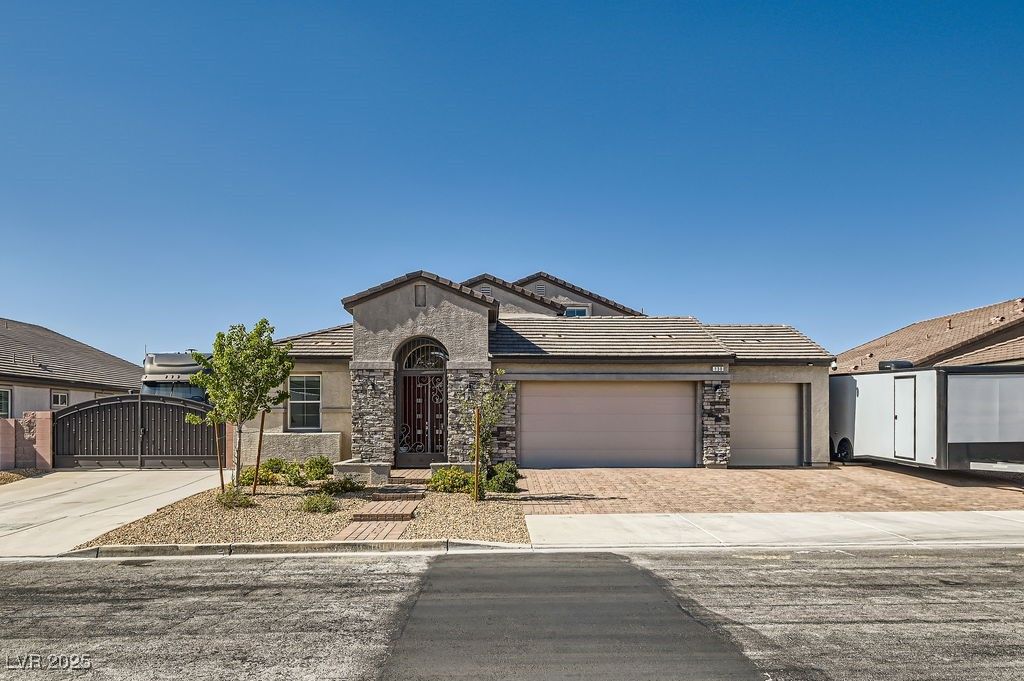 130 West Fairway Road, Henderson, NV 89015