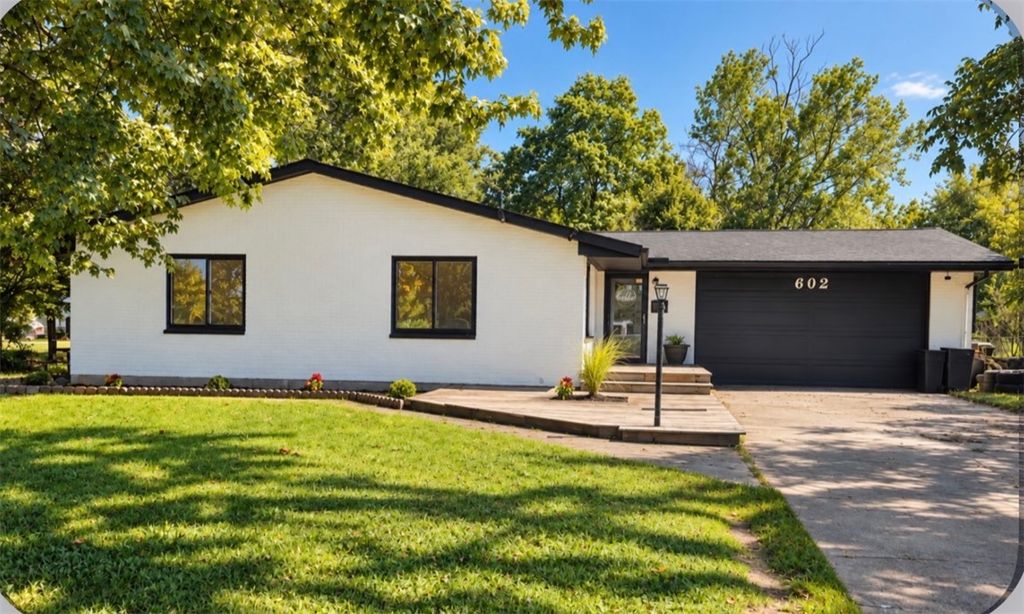 602 S 1st Street, Trenton, OH 45067