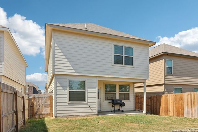 10514 GREEN LAKE DR, San Antonio, TX 78223