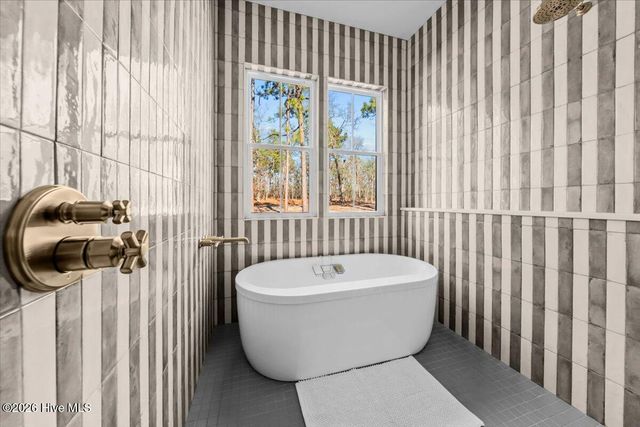 170 Sugar Sand Lane, West End, NC 27376