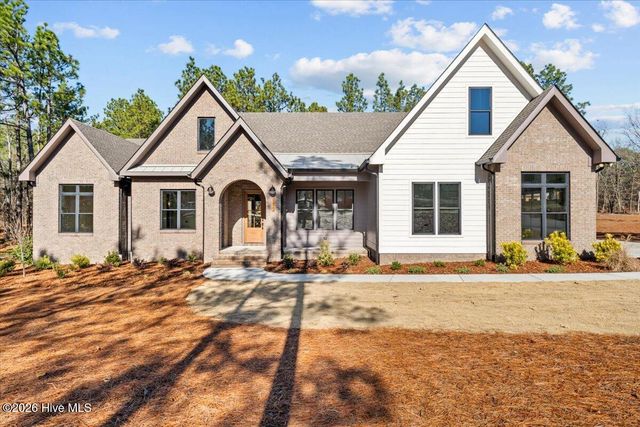 170 Sugar Sand Lane, West End, NC 27376