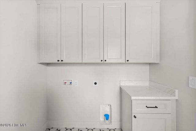 170 Sugar Sand Lane, West End, NC 27376