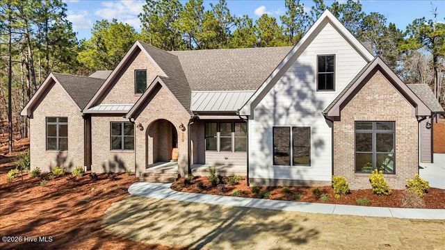170 Sugar Sand Lane, West End, NC 27376