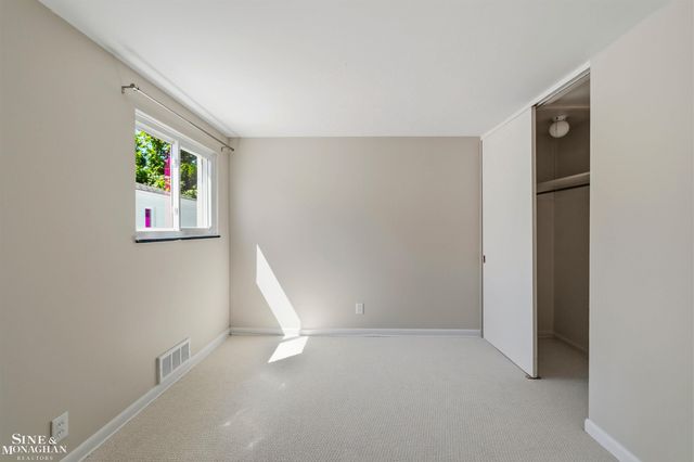 515 Neff Road, Grosse Pointe, MI 48230