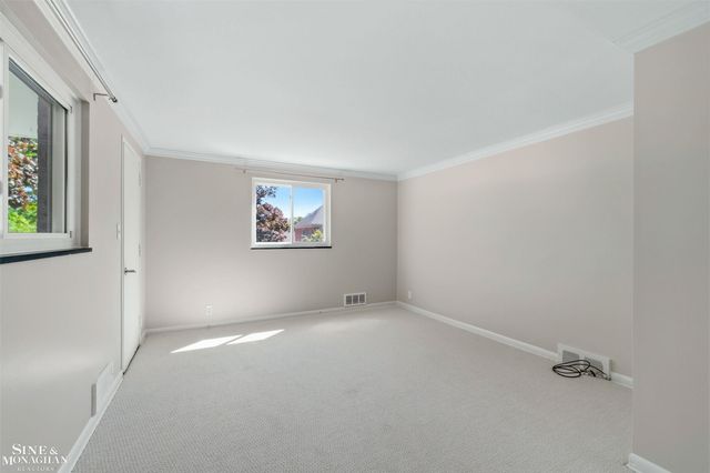 515 Neff Road, Grosse Pointe, MI 48230
