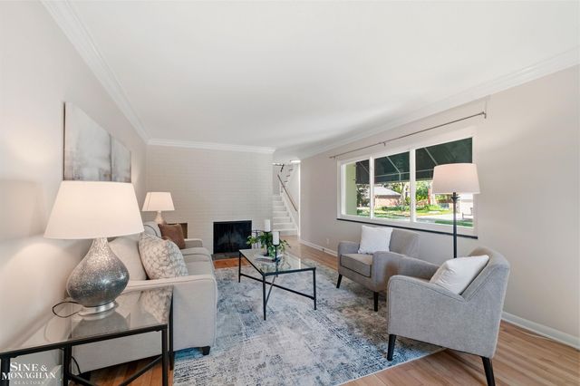 515 Neff Road, Grosse Pointe, MI 48230