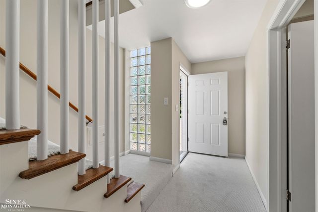 515 Neff Road, Grosse Pointe, MI 48230