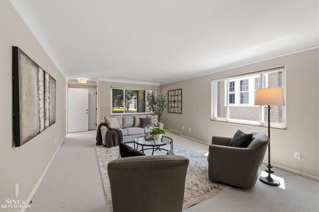515 Neff Road, Grosse Pointe, MI 48230