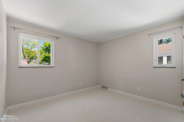 515 Neff Road, Grosse Pointe, MI 48230