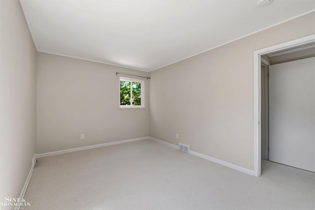 515 Neff Road, Grosse Pointe, MI 48230