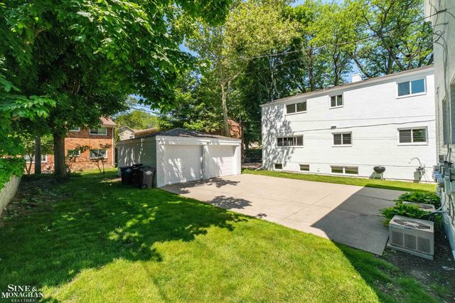 515 Neff Road, Grosse Pointe, MI 48230