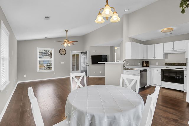 222 Lytham Court, Charleston, SC 29414