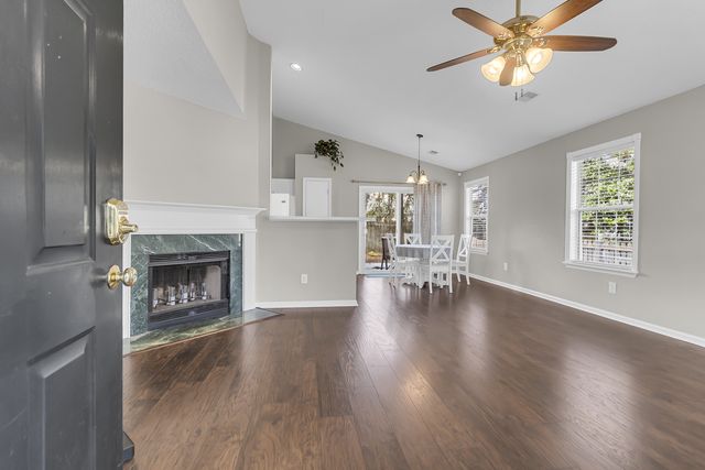 222 Lytham Court, Charleston, SC 29414