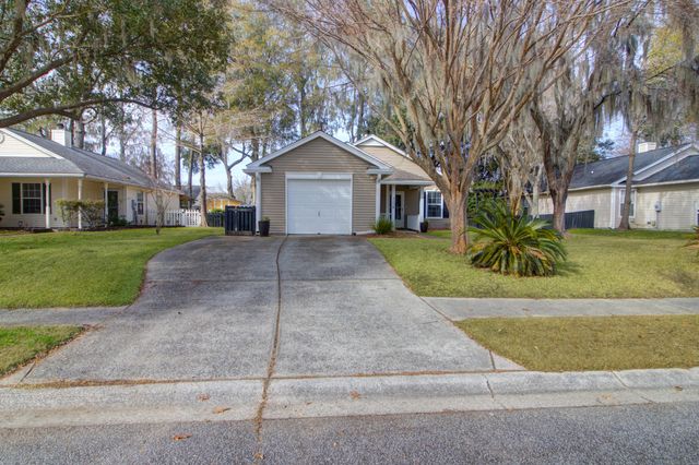 222 Lytham Court, Charleston, SC 29414