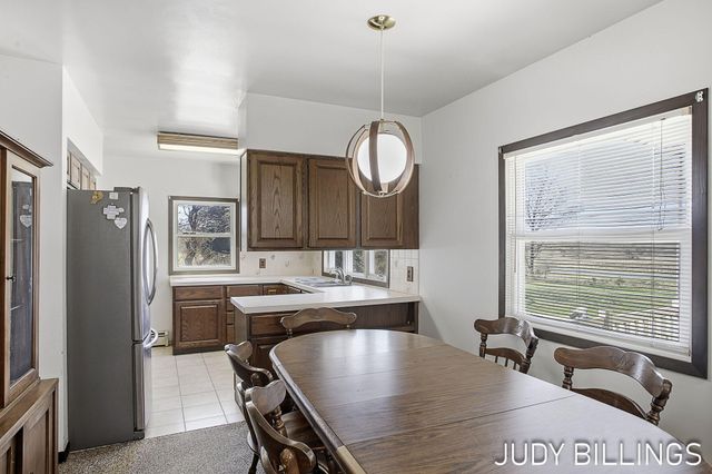 1501 68th Street, Fennville, MI 49408