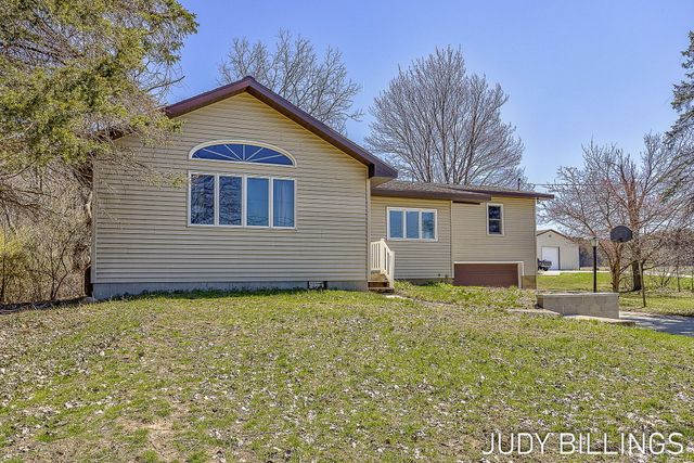 1501 68th Street, Fennville, MI 49408