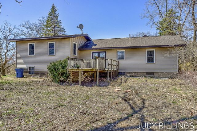 1501 68th Street, Fennville, MI 49408