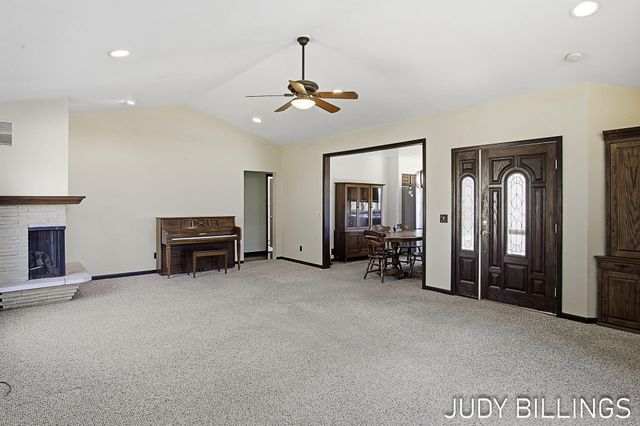 1501 68th Street, Fennville, MI 49408