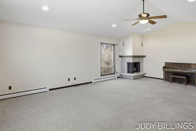 1501 68th Street, Fennville, MI 49408