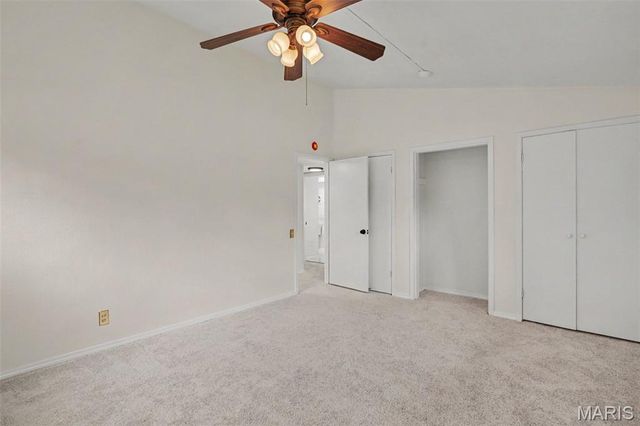 216 Country Club Acres, Belleville, IL 62223