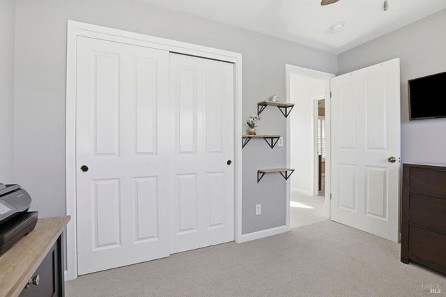 6 Gothic Dr, Novato, CA 94947